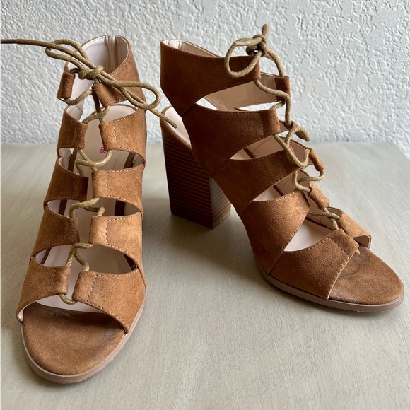 JustFab, Delphy 9, Color: Whiskey. - Picture 2 of 4